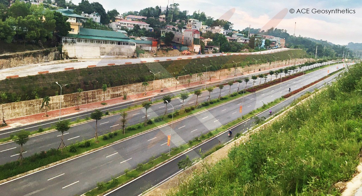 ACEGrid® Reinforced Embankment, South Route of the New Urban Area in Cao Bang City, Vietnam ACEGrid® Reinforced Embankment, South Route of the New Urban Area in Cao Bang City, Vietnam